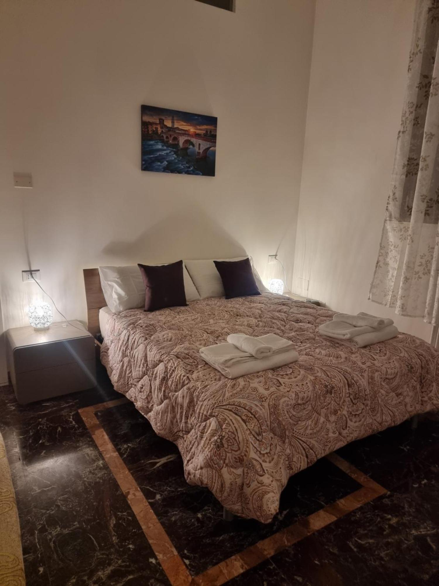 You & Me Garibaldi Home Verona Center Bagian luar foto